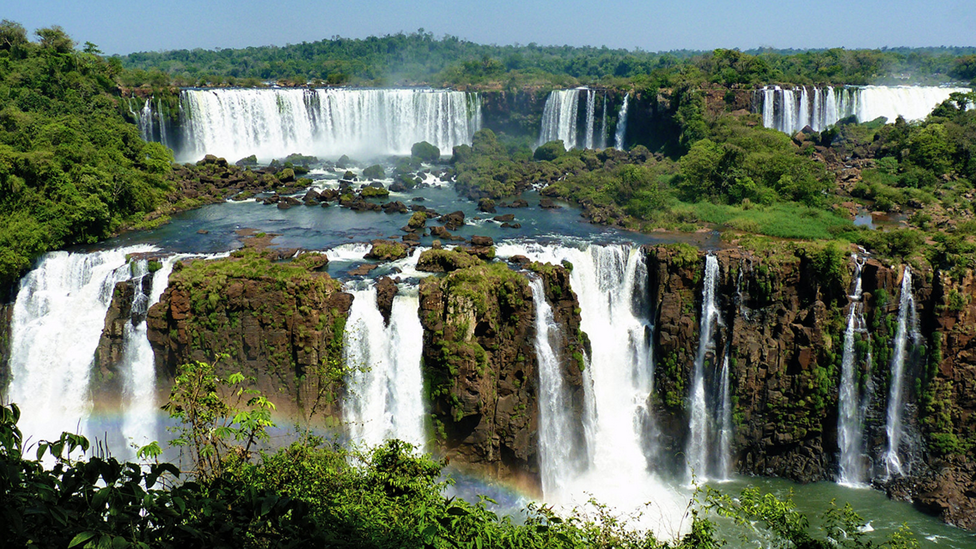 Brazil Highlights: Iguassu, Bonito & Pantanal
