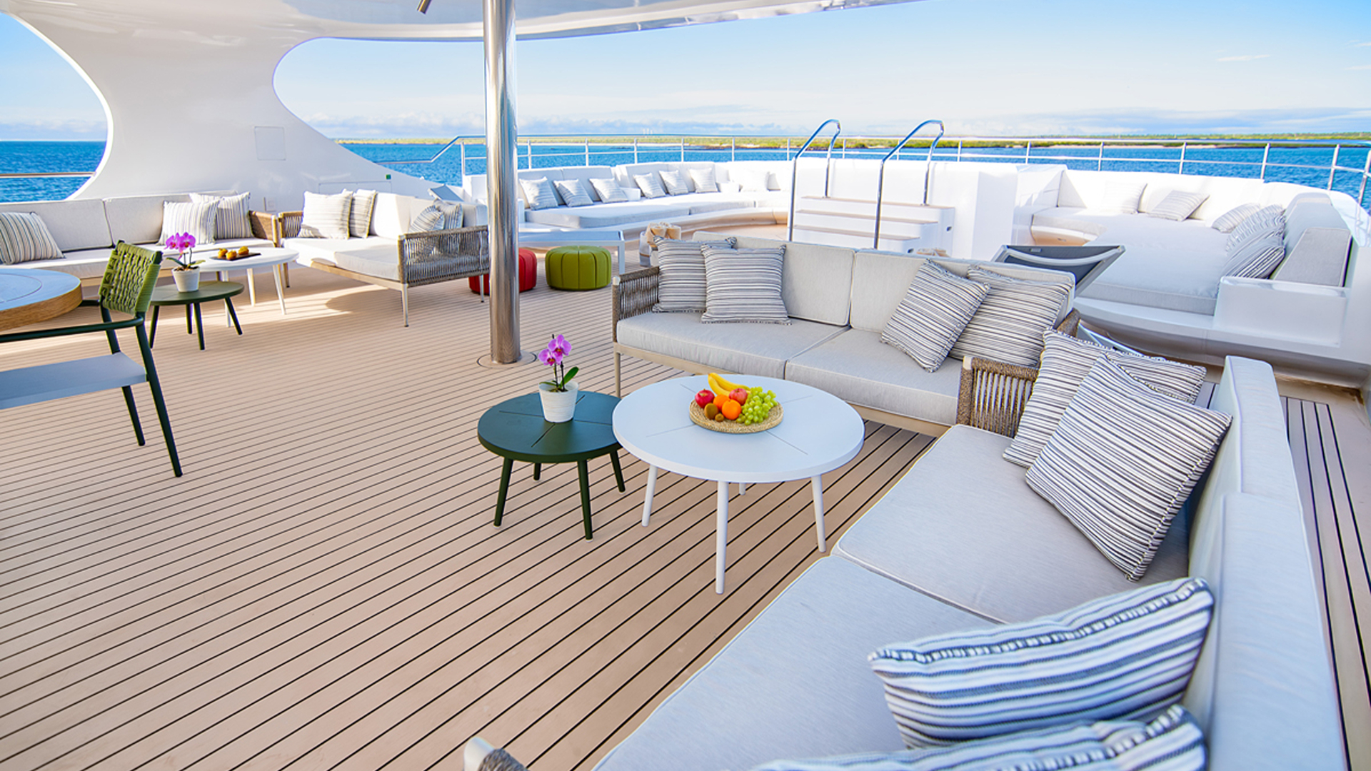 Galapagos Tribute yacht and itinerary overview